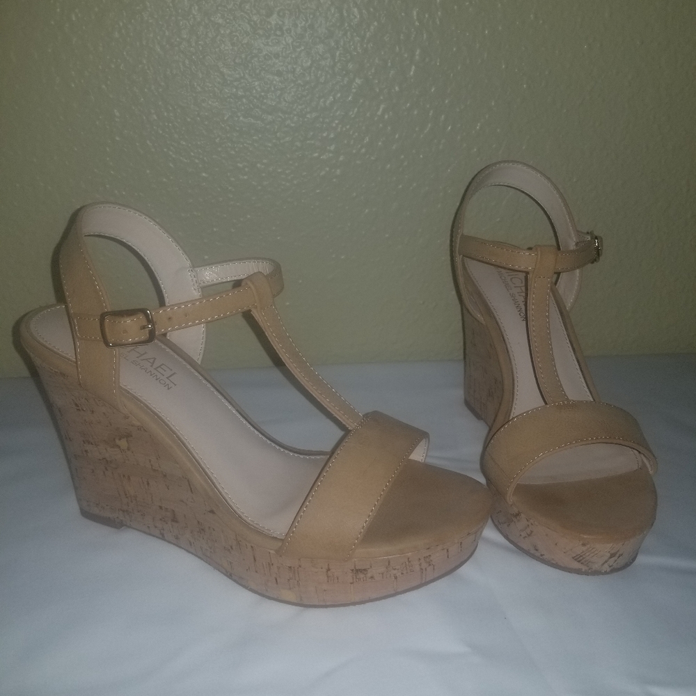 Womens shoes